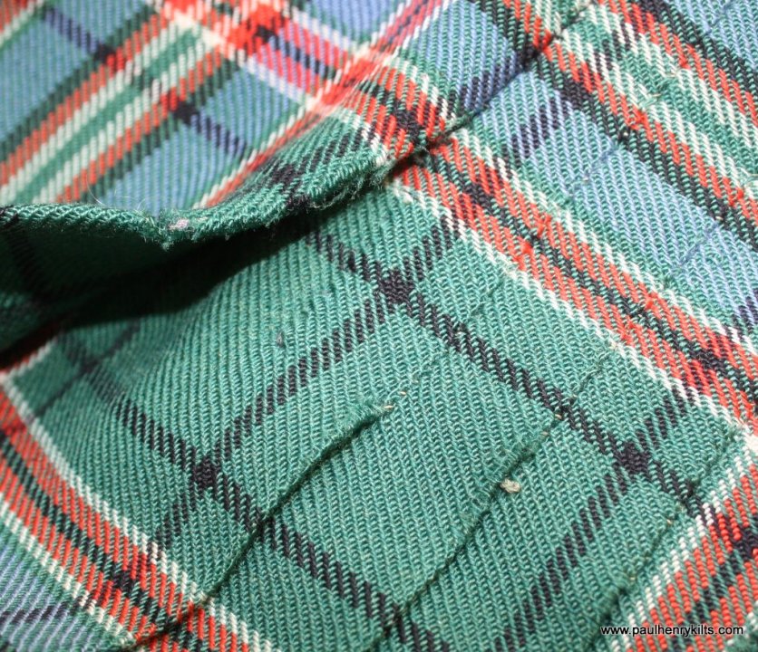 loose pleats